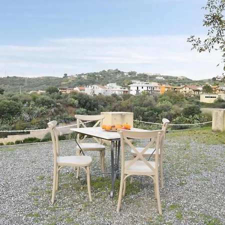Cozy In With Kitchen Holiday home Santa Lucia del Mela